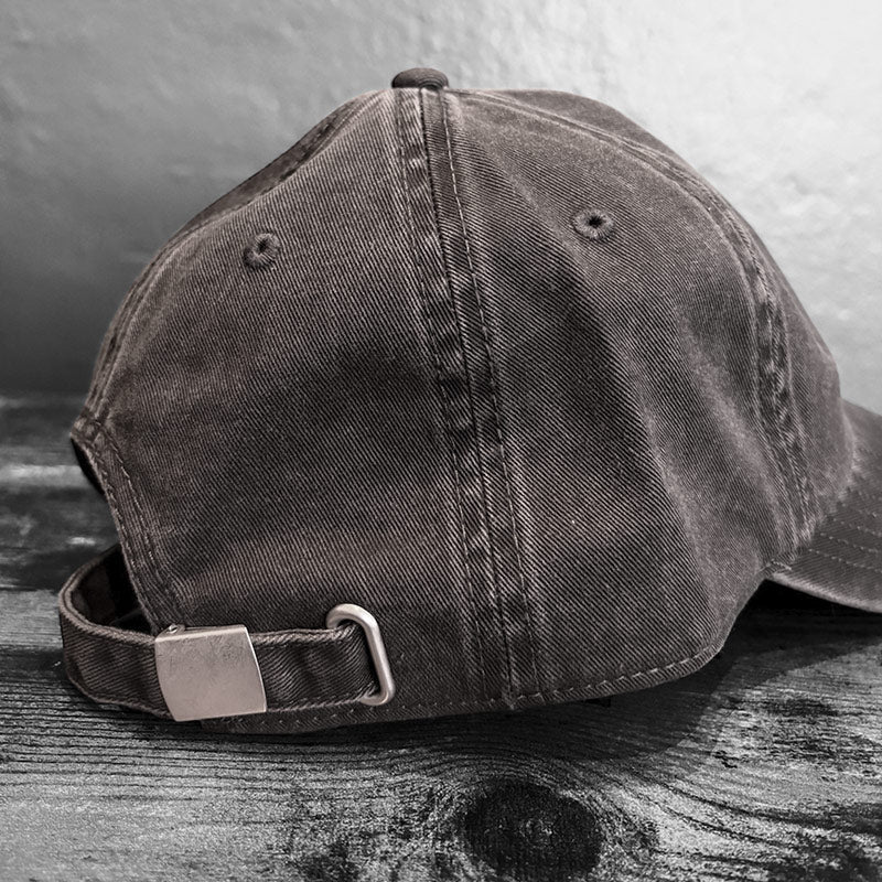 Nej hat washed sort dad cap med pink rosa broderi