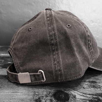 Nej hat washed sort dad cap med pink rosa broderi